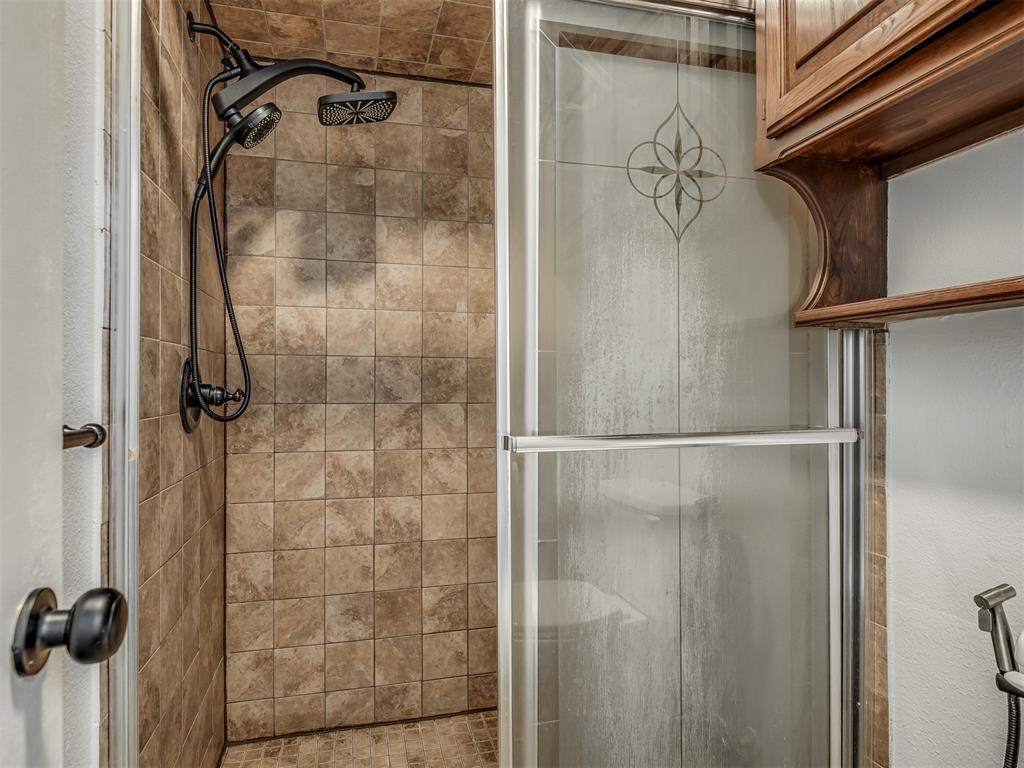 11124 Ashford Drive Property Photo 43