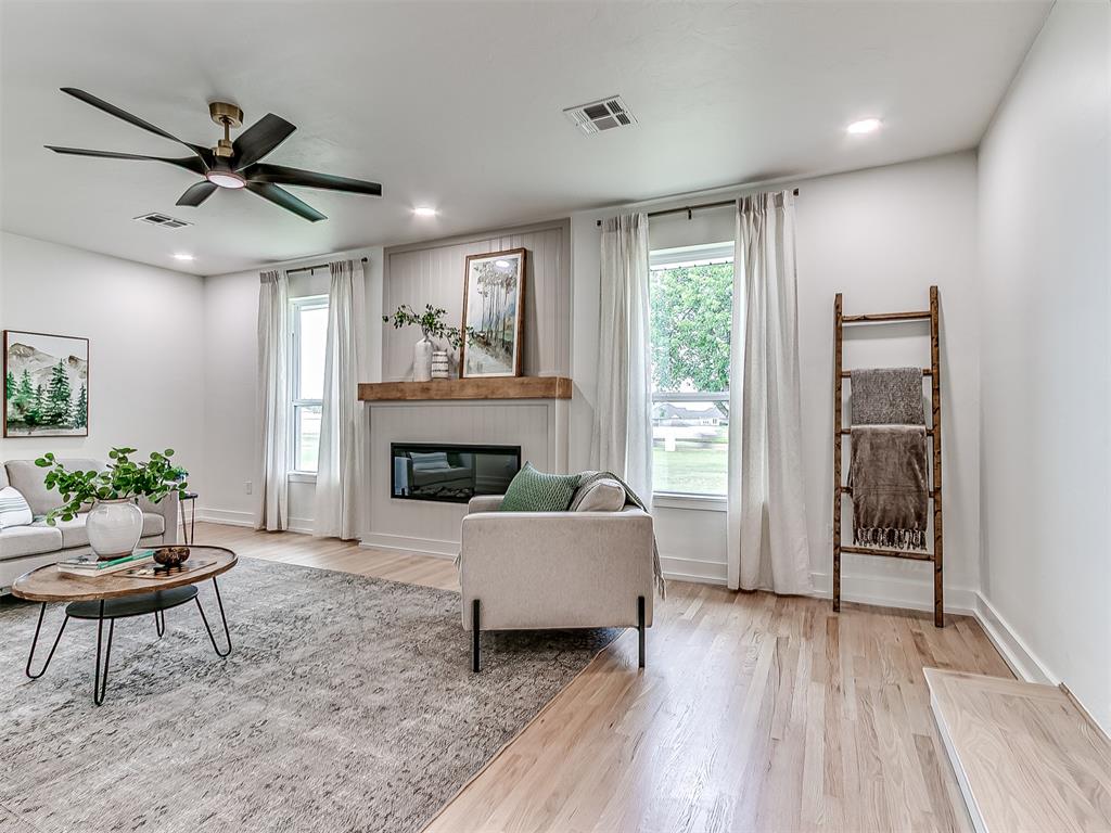 1003 N Euclid Avenue Property Photo 8