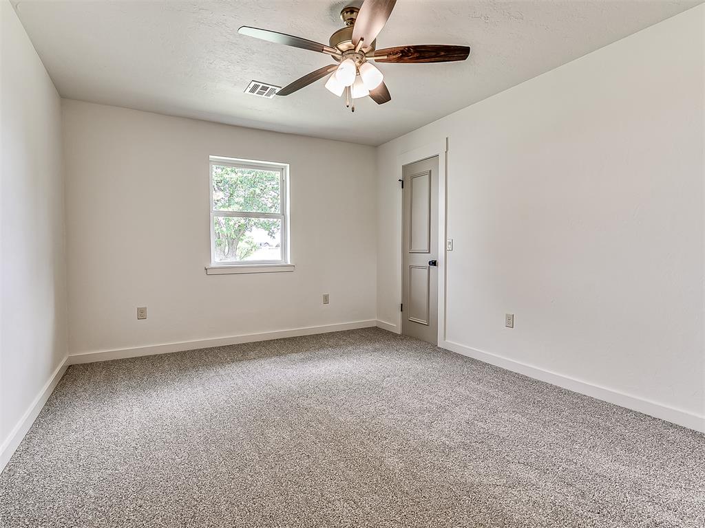 1003 N Euclid Avenue Property Photo 33