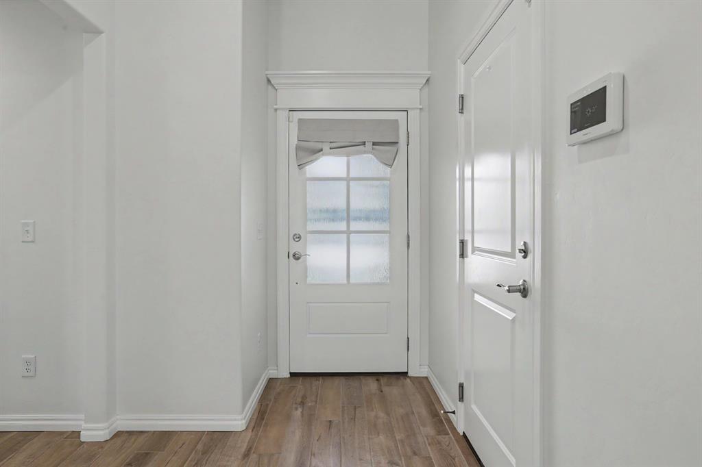 3240 Mangrove Road Property Photo 4