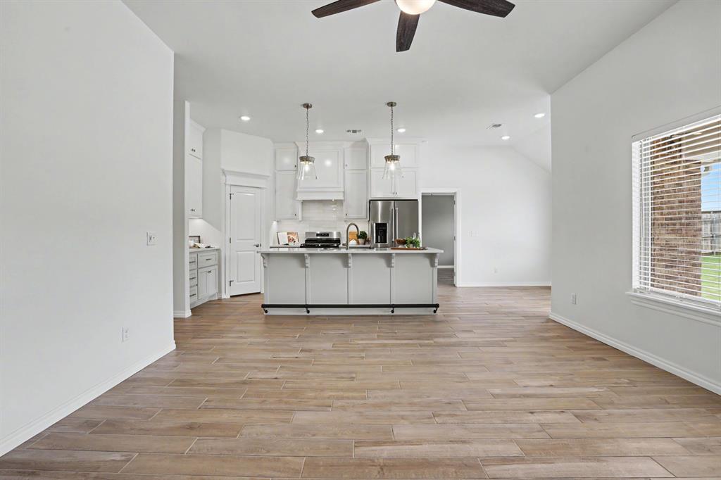 3240 Mangrove Road Property Photo 7