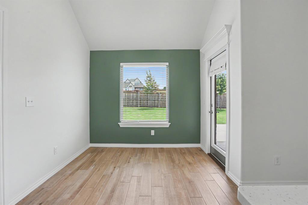 3240 Mangrove Road Property Photo 13
