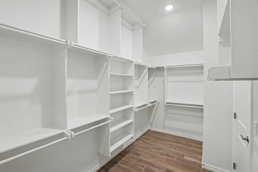 3240 Mangrove Road Property Photo 20