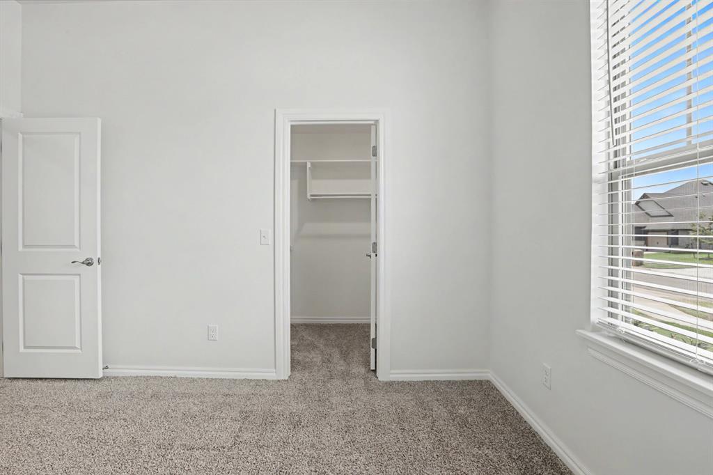 3240 Mangrove Road Property Photo 23