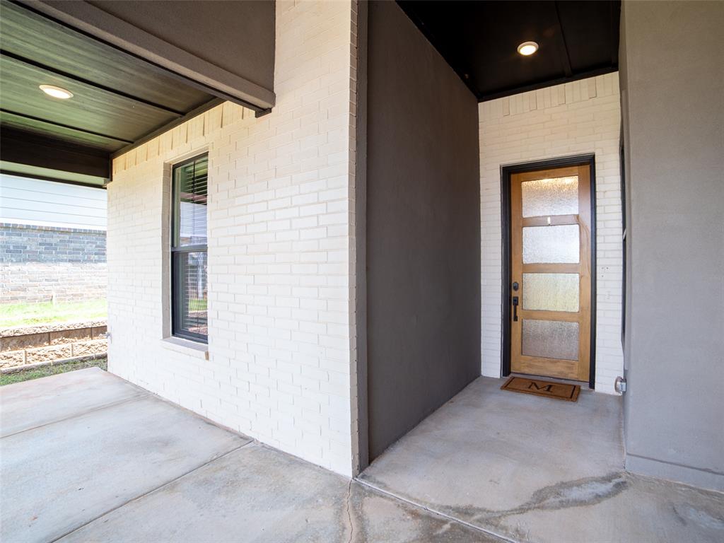 2124 El Cajon Street Property Photo 3