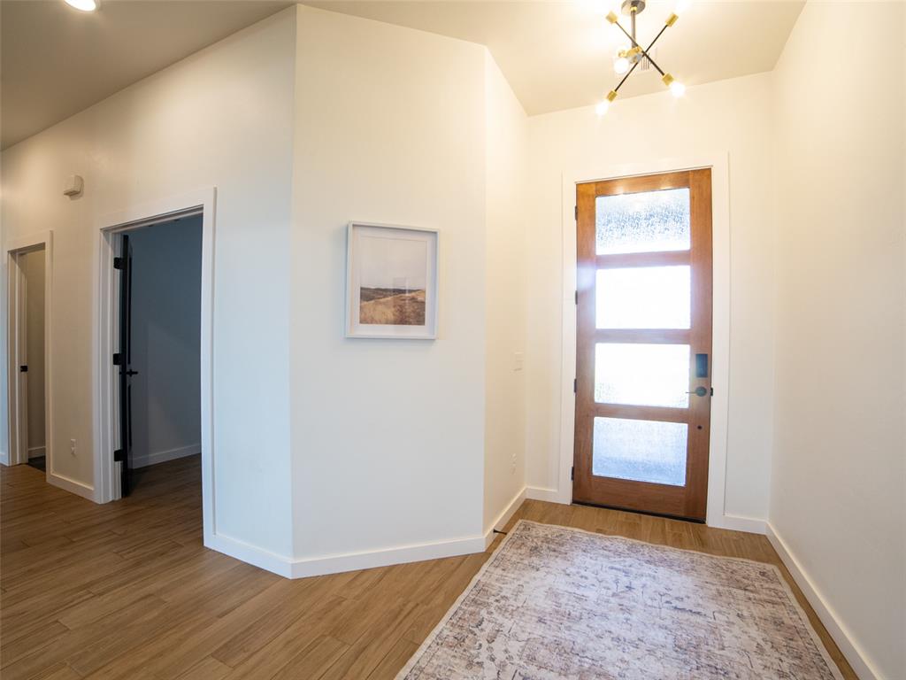 2124 El Cajon Street Property Photo 4