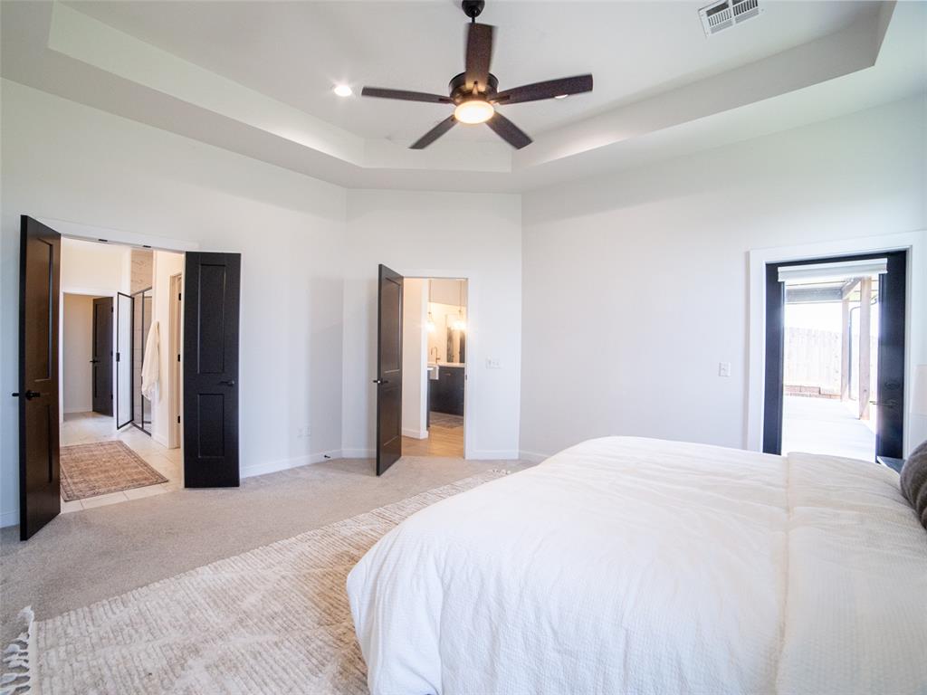 2124 El Cajon Street Property Photo 15