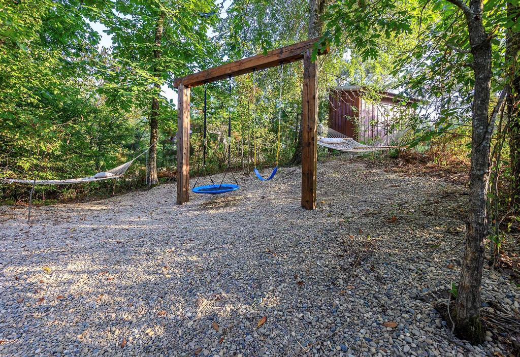 196 White Fox Lane Property Photo 35
