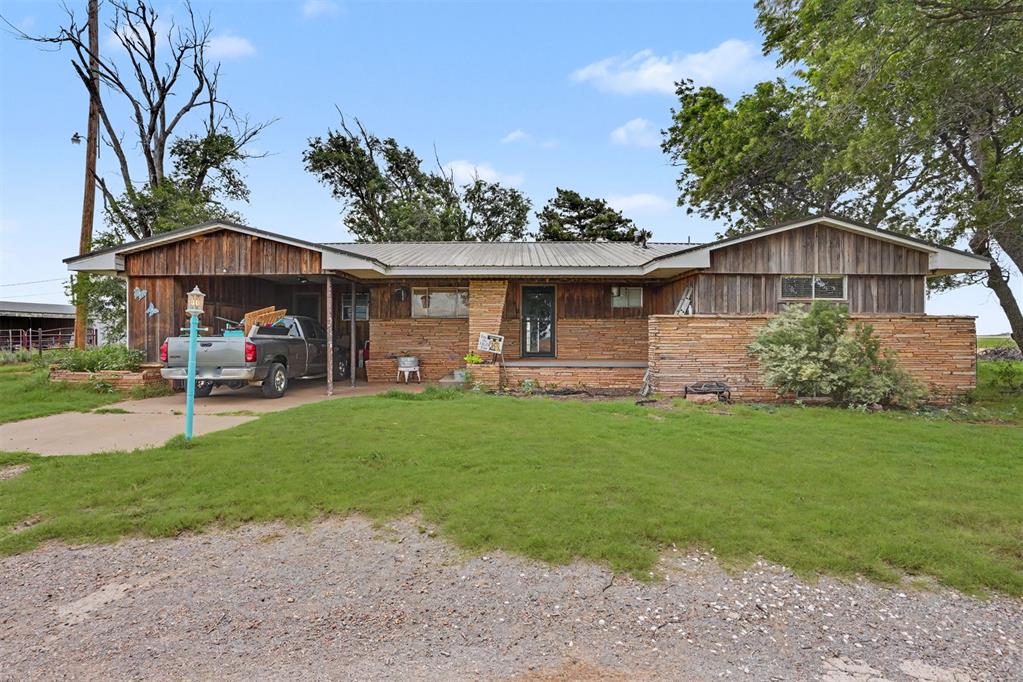 17508 State Highway 5 Property Photo 1
