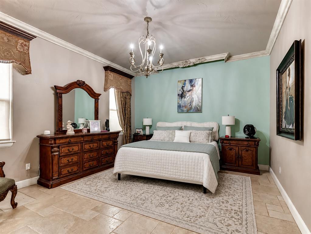 12504 Shire Lane Property Photo 19