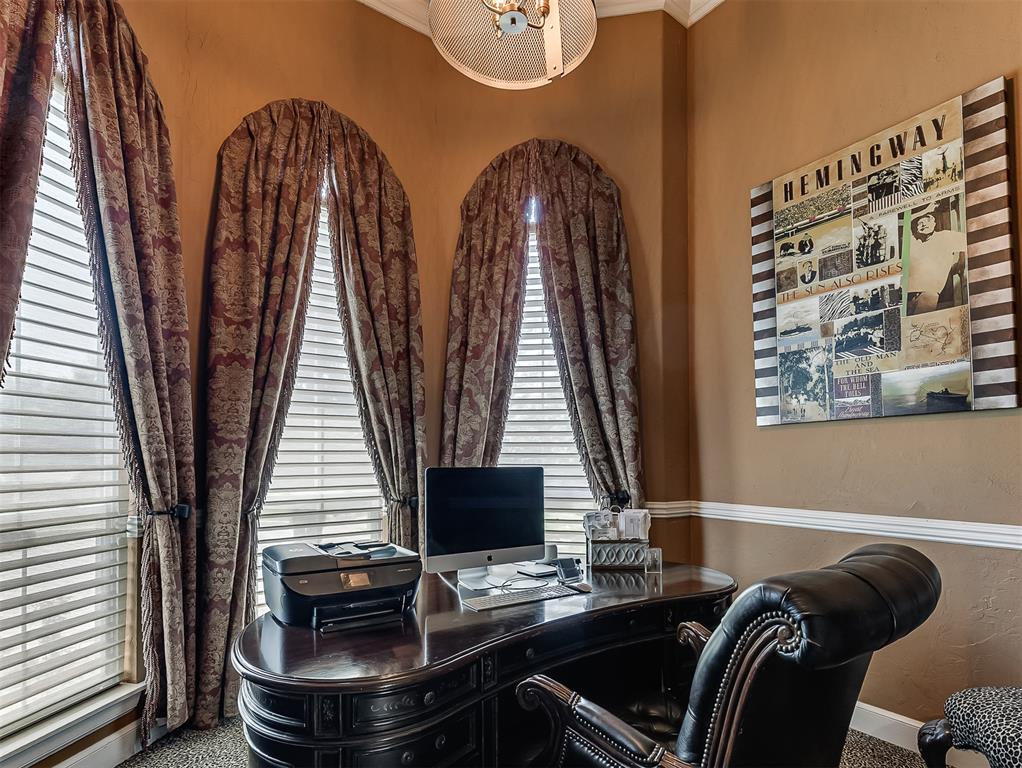 12504 Shire Lane Property Photo 25