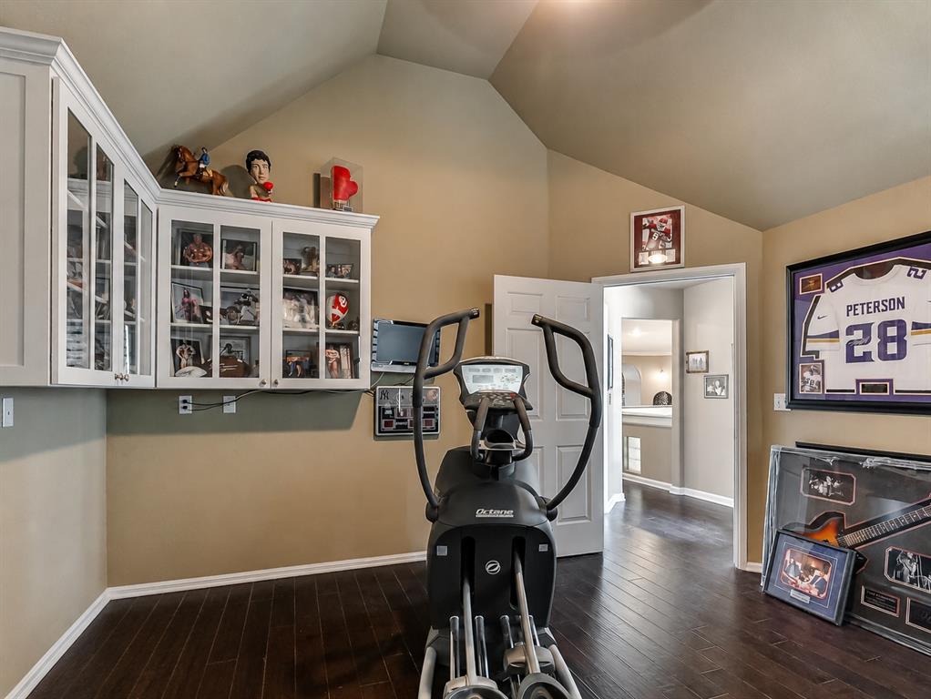12504 Shire Lane Property Photo 34