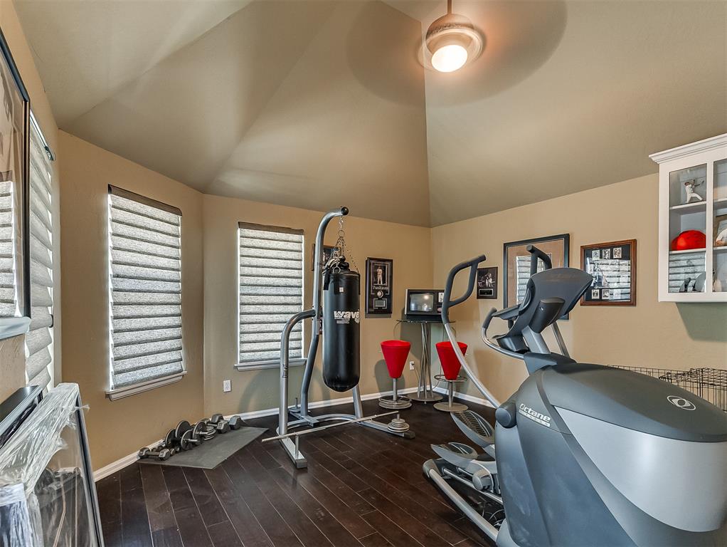 12504 Shire Lane Property Photo 35