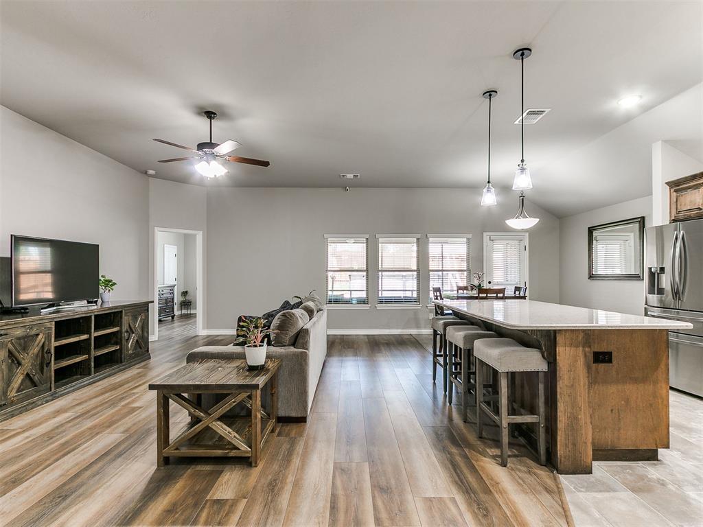 15521 Boulder Drive Property Photo 3