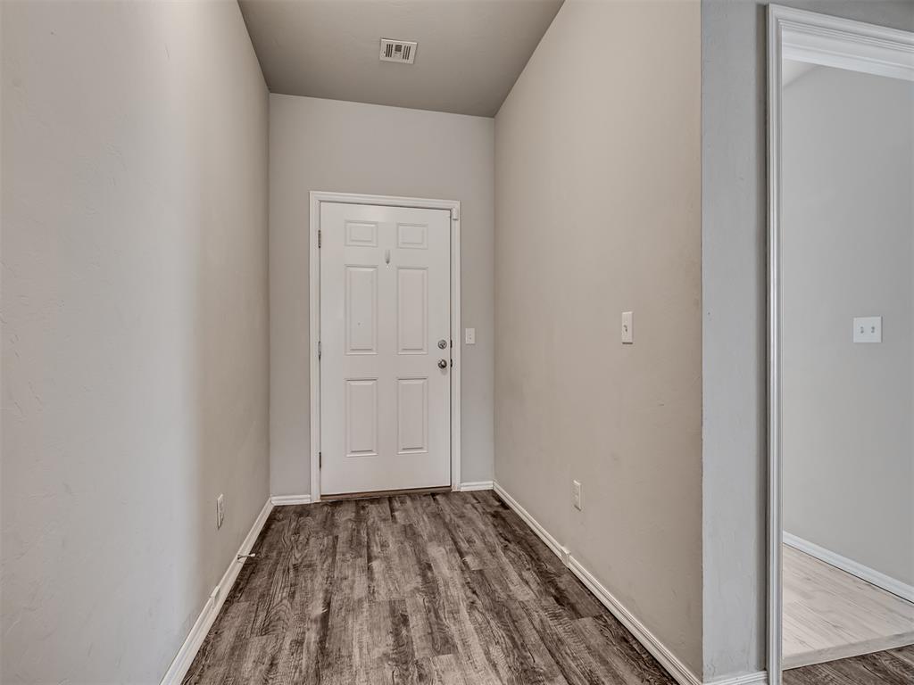2009 Bosc Drive Property Photo 3
