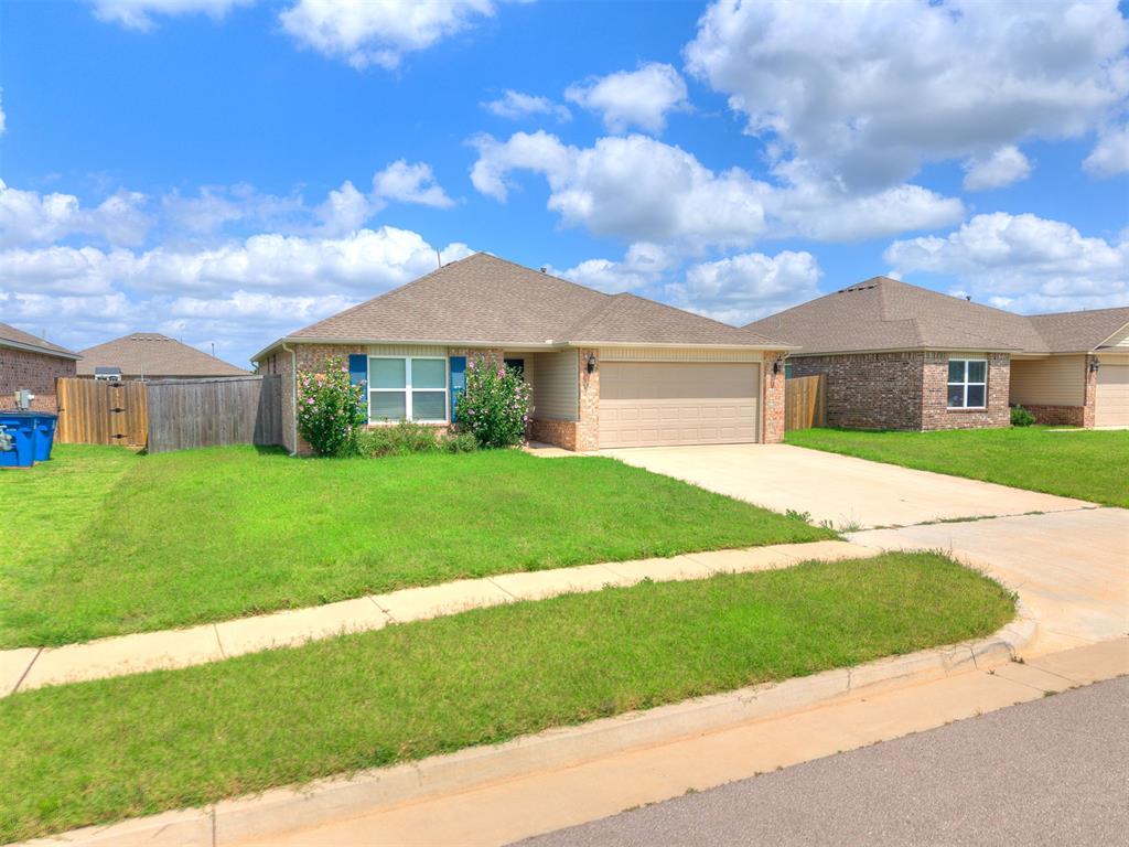 488 Fox Den Street Property Photo 1