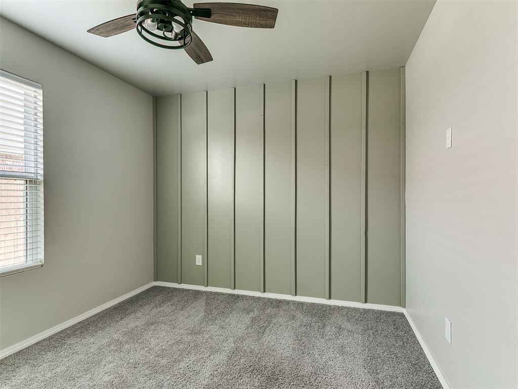 488 Fox Den Street Property Photo 17