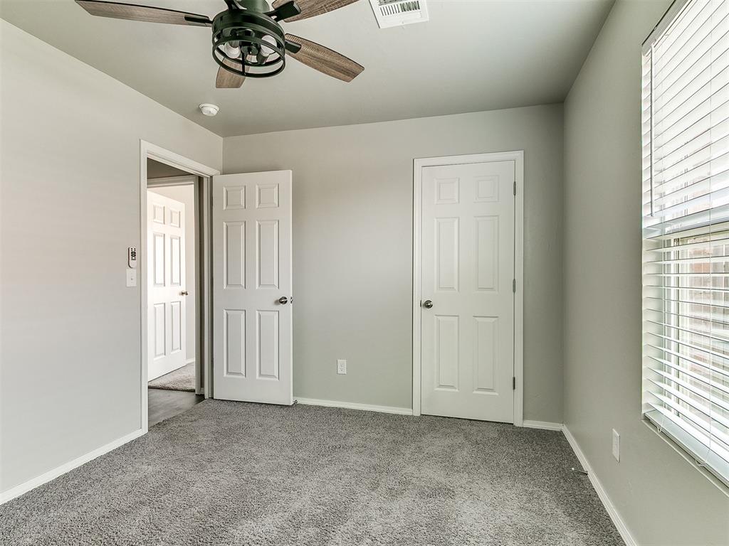 488 Fox Den Street Property Photo 18