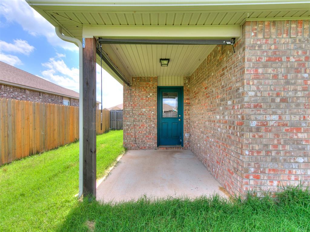 488 Fox Den Street Property Photo 25