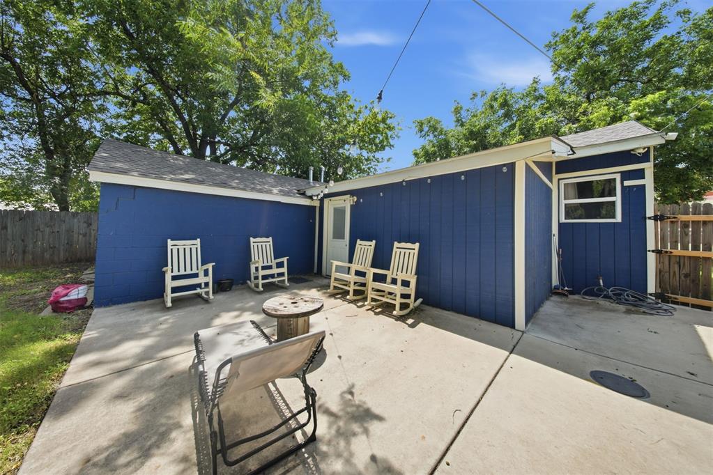 1227 Nw 96th Street Property Photo 24