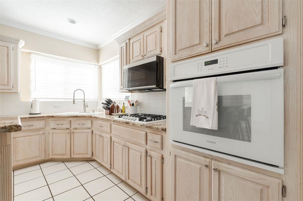 12700 Sutton Hill Road Property Photo 19