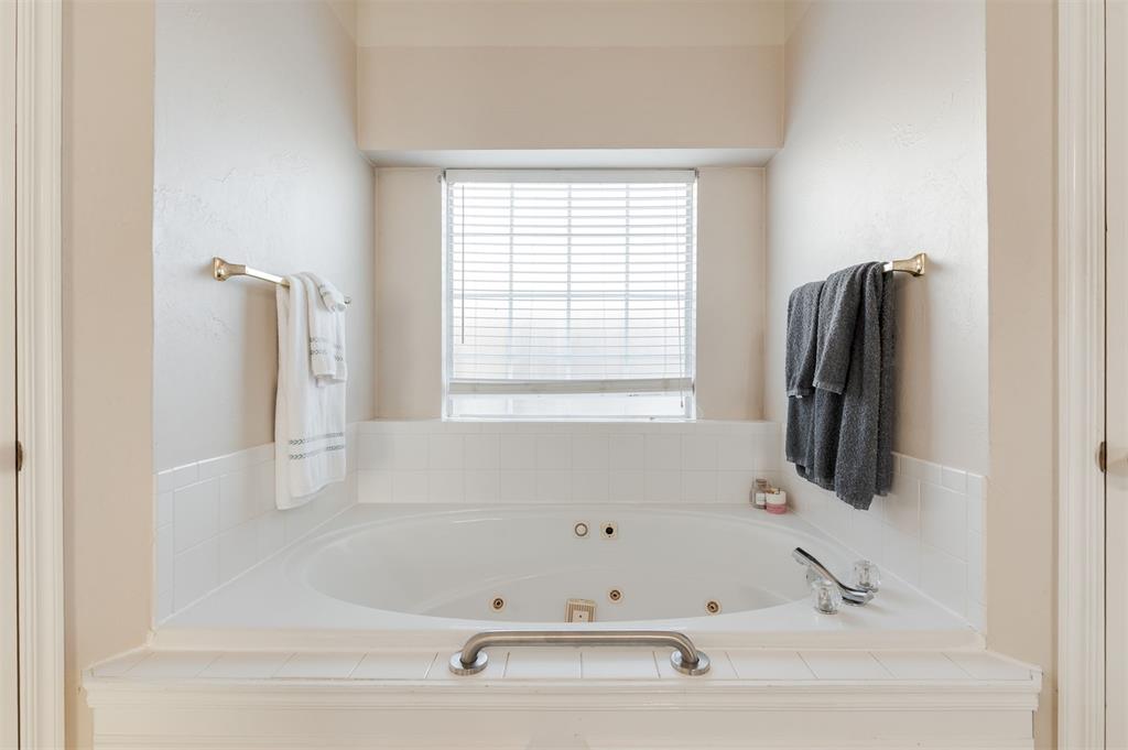 12700 Sutton Hill Road Property Photo 36