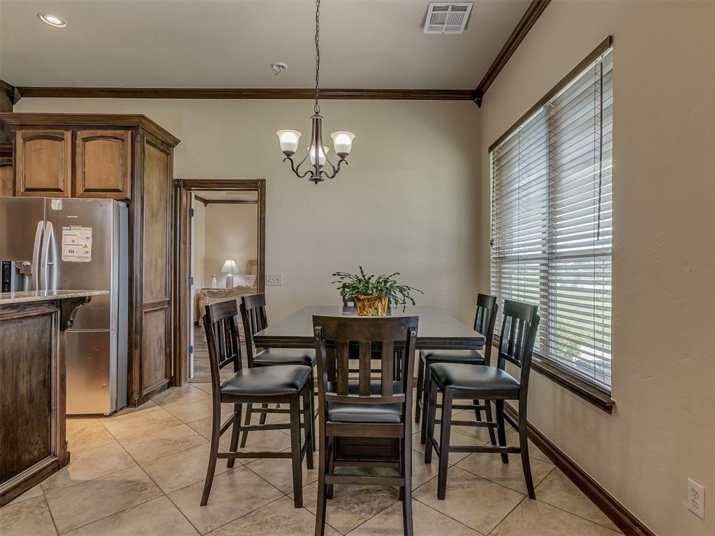 935 Silver Chase Drive Property Photo 9