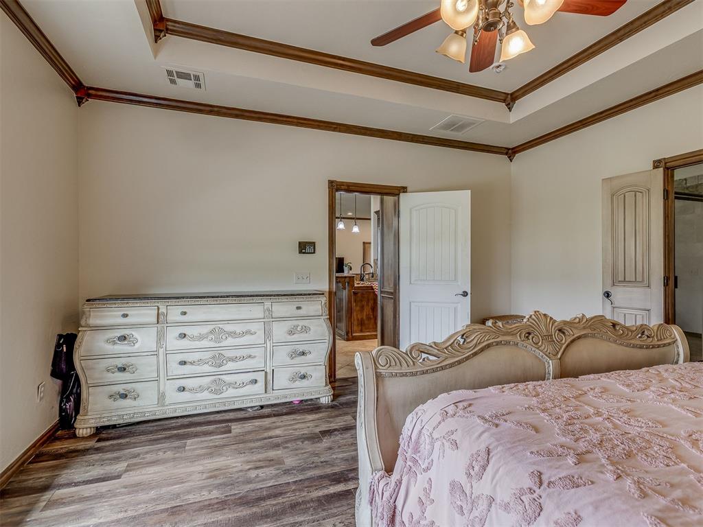 935 Silver Chase Drive Property Photo 15