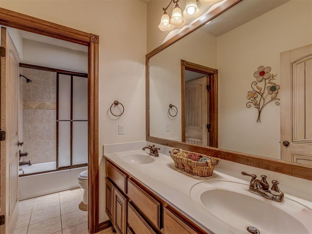 935 Silver Chase Drive Property Photo 27