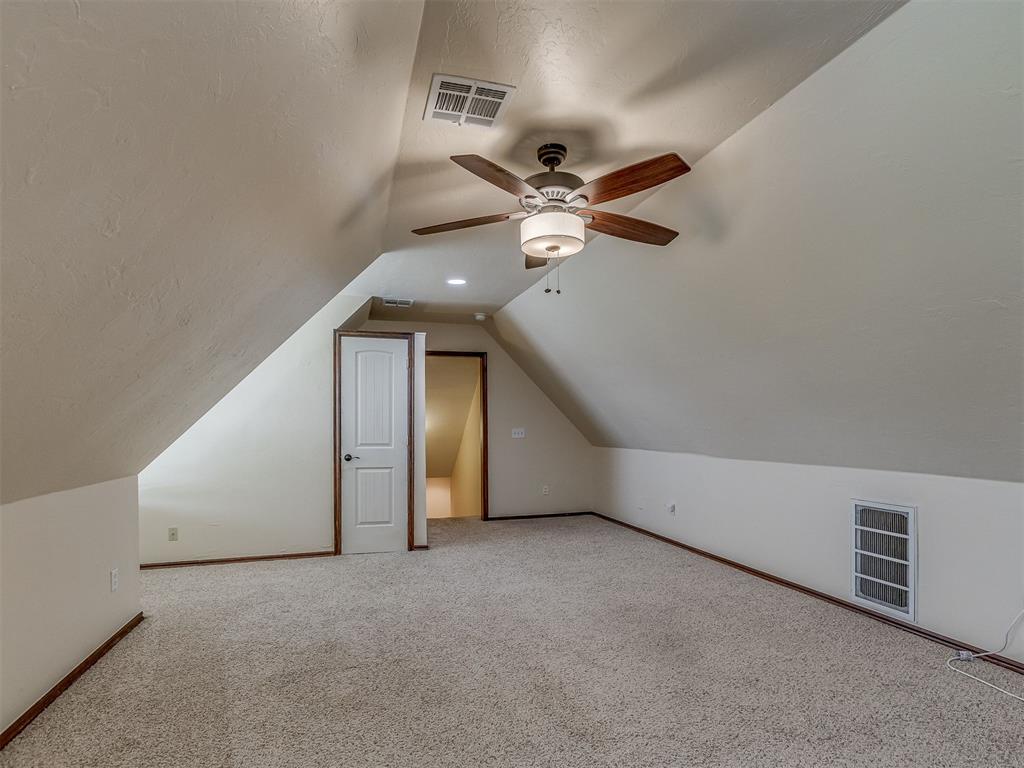 935 Silver Chase Drive Property Photo 31