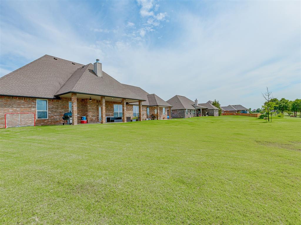 935 Silver Chase Drive Property Photo 41