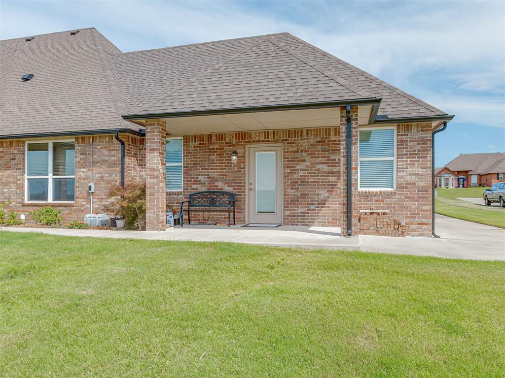 935 Silver Chase Drive Property Photo 45