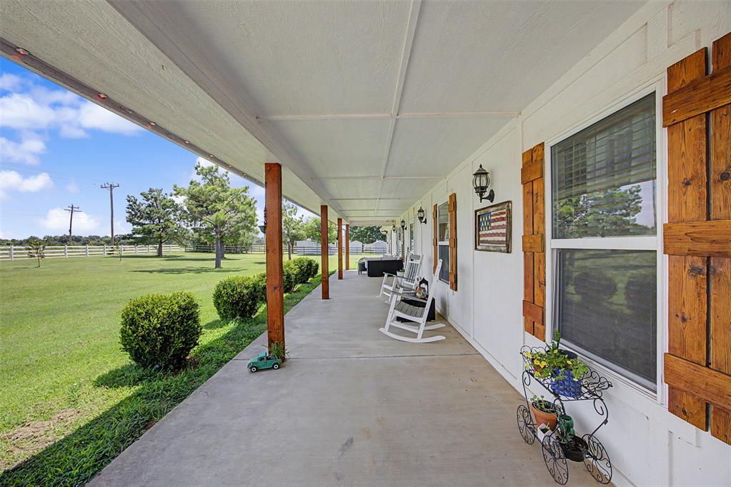 7576 E Maguire Road Property Photo 4