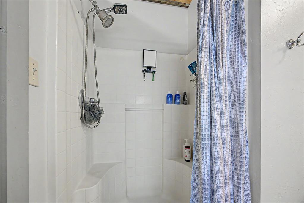 7576 E Maguire Road Property Photo 20