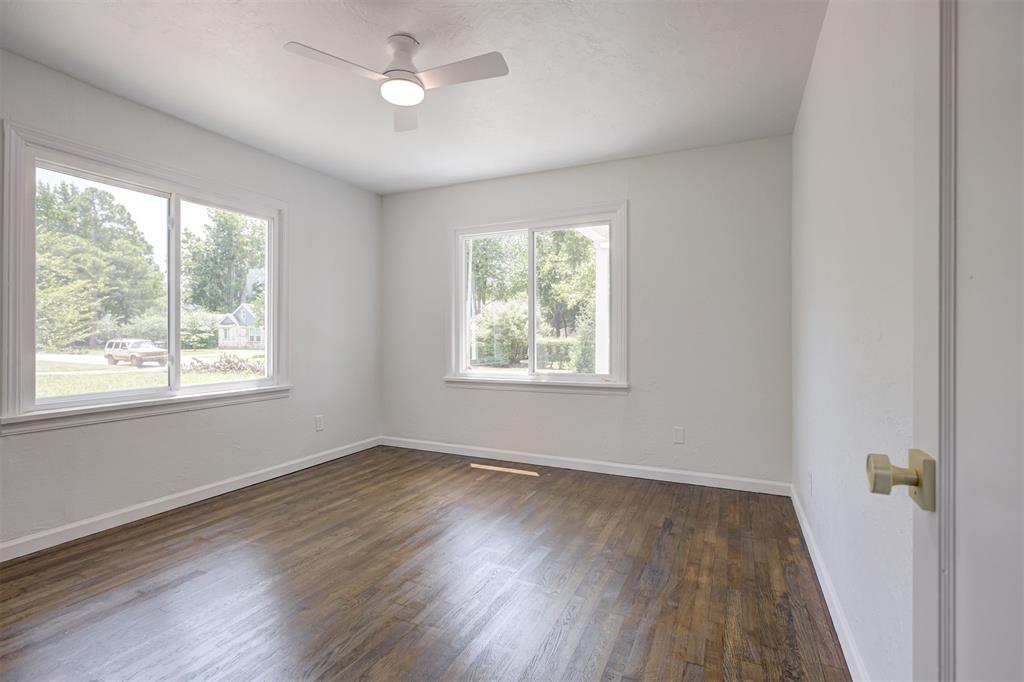 1119 W Eufaula Drive Property Photo 19