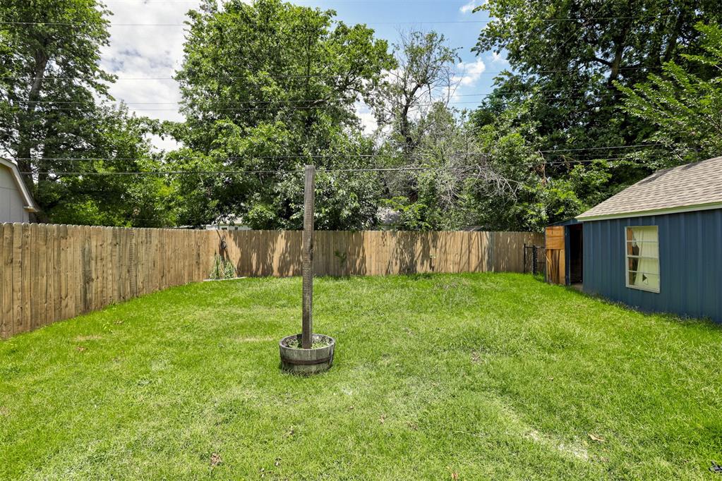 1119 W Eufaula Drive Property Photo 39