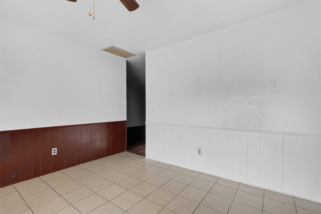 811 Ridgeway Drive Property Photo 11