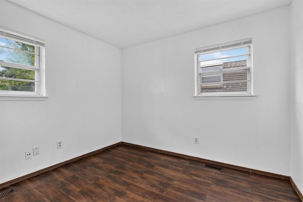 811 Ridgeway Drive Property Photo 24