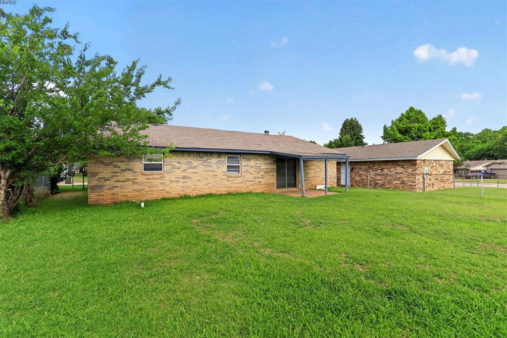 811 Ridgeway Drive Property Photo 32
