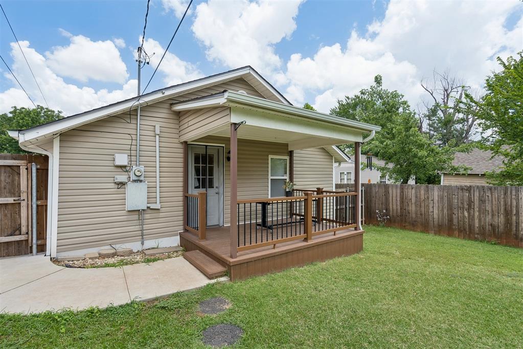 11 W Pulaski Street Property Photo 38