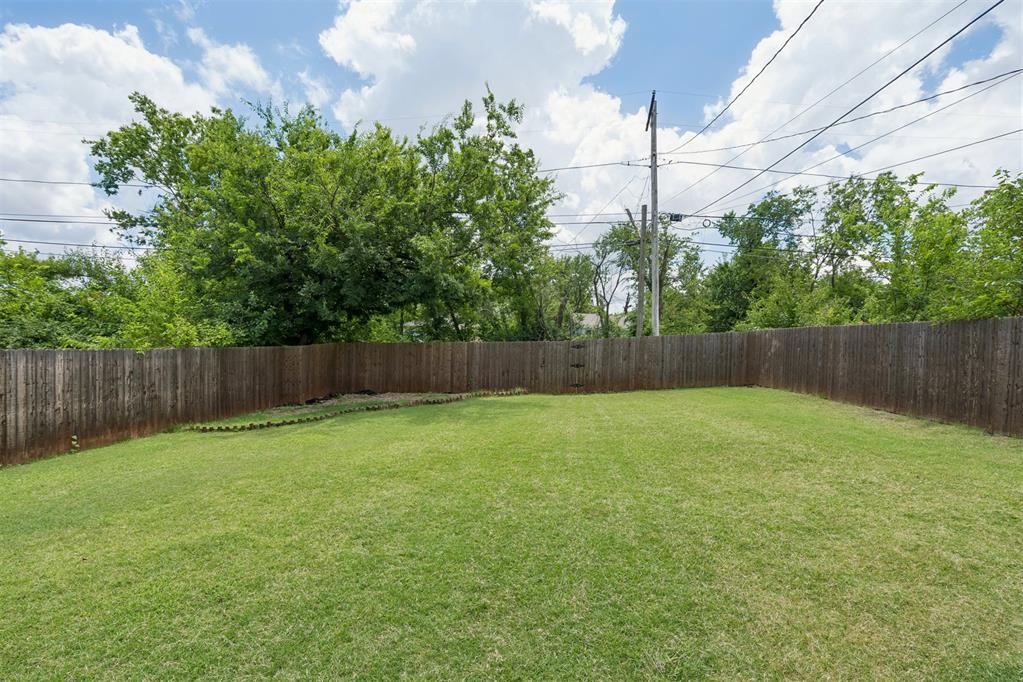 11 W Pulaski Street Property Photo 45