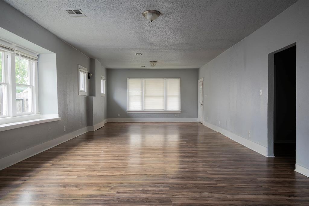 1608 Nw 33rd Street Property Photo 4