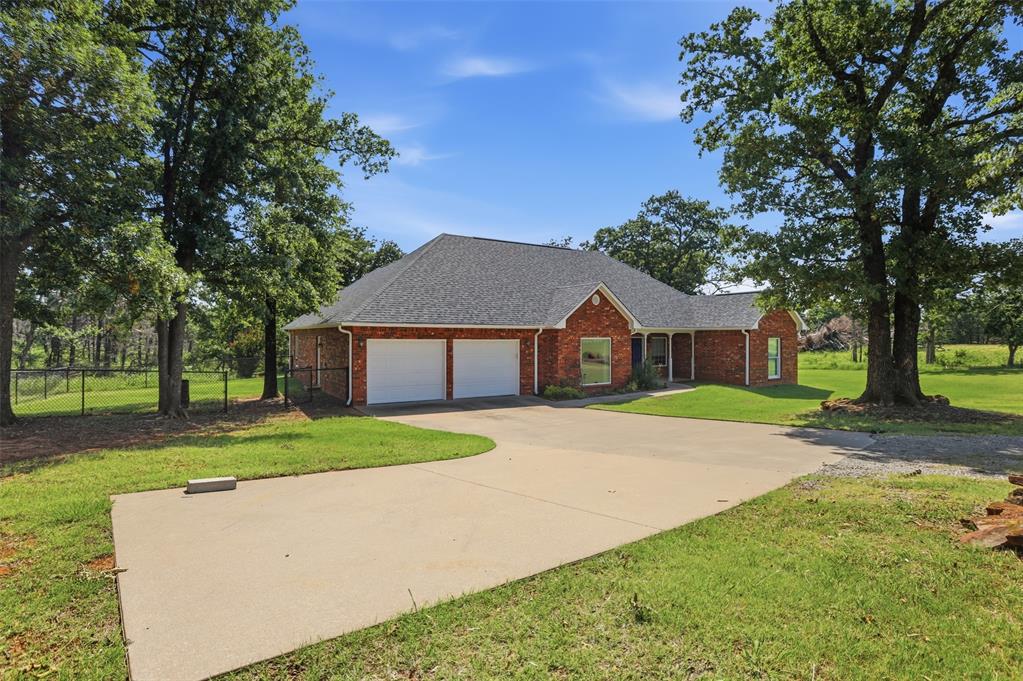 6919 W 44th Estate Property Photo 3