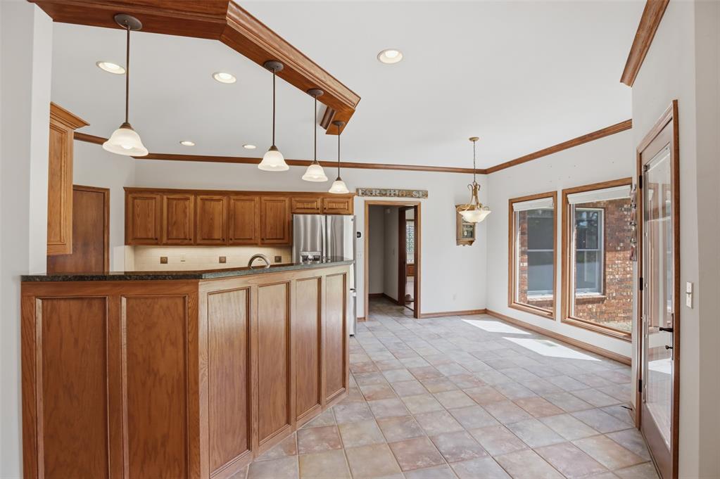 6919 W 44th Estate Property Photo 10