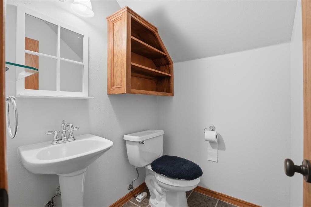 6919 W 44th Estate Property Photo 21