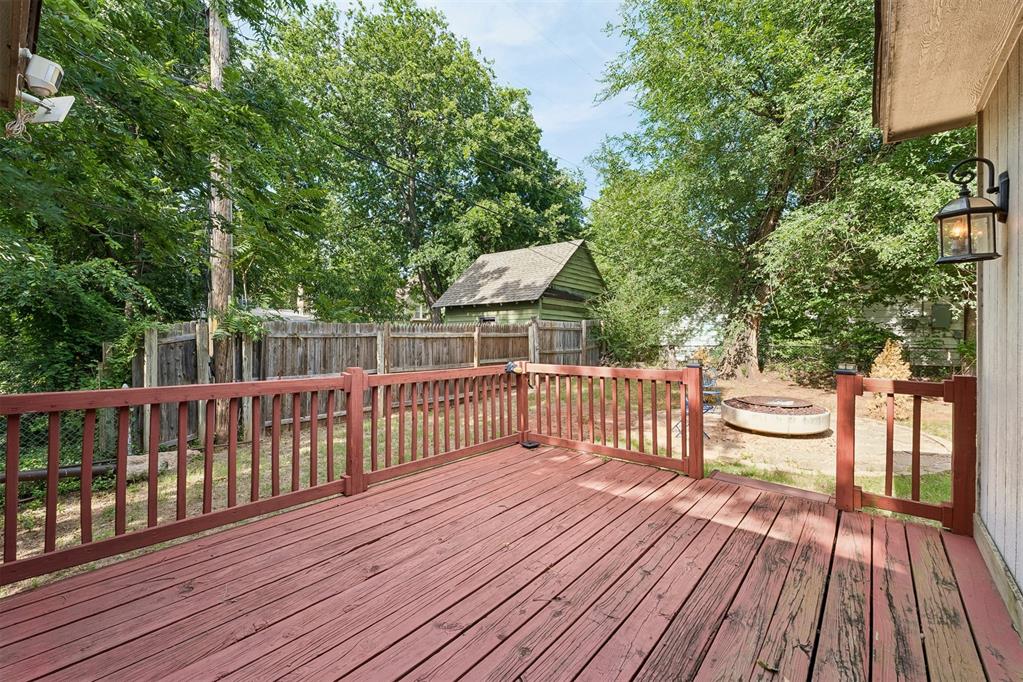 1615 Nw 42nd Place Property Photo 37