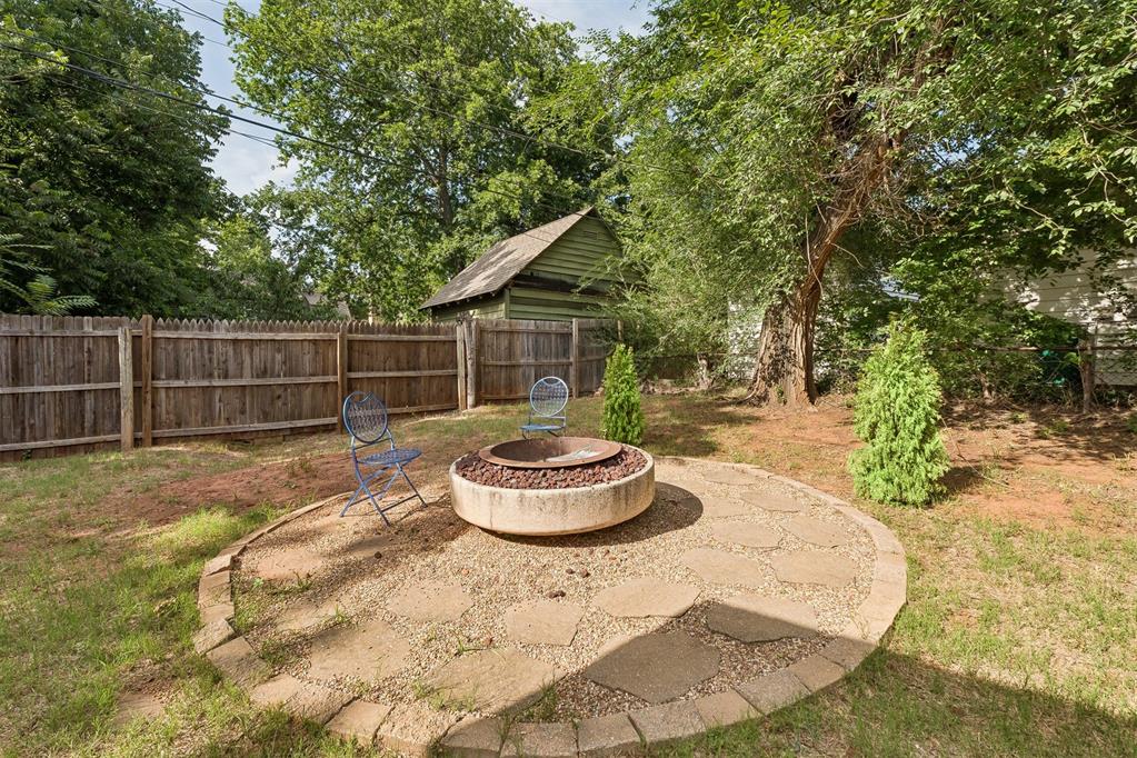 1615 Nw 42nd Place Property Photo 40