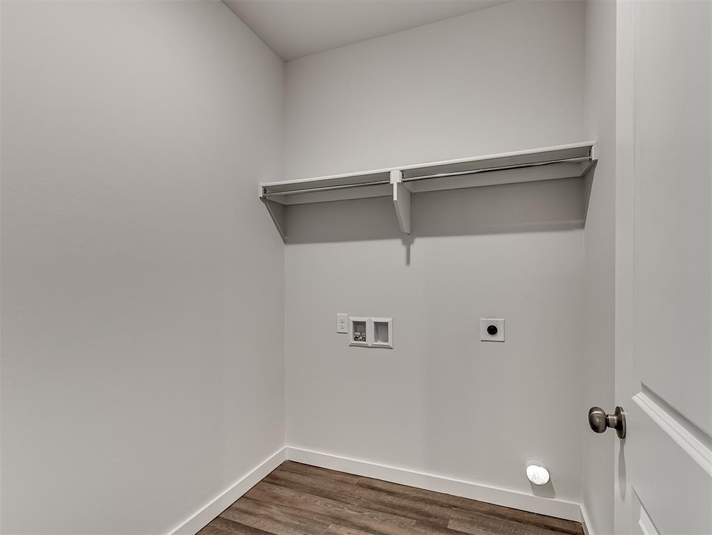 9881 Livingston Road Property Photo 32