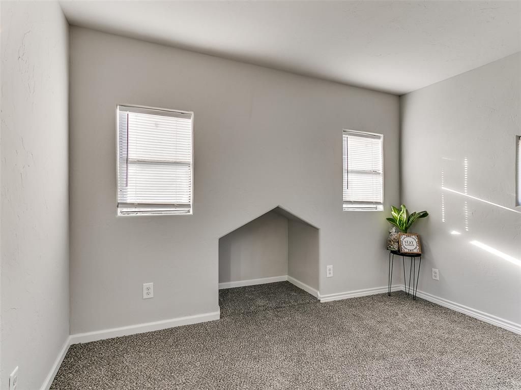 321 N Mckinley Avenue Property Photo 28