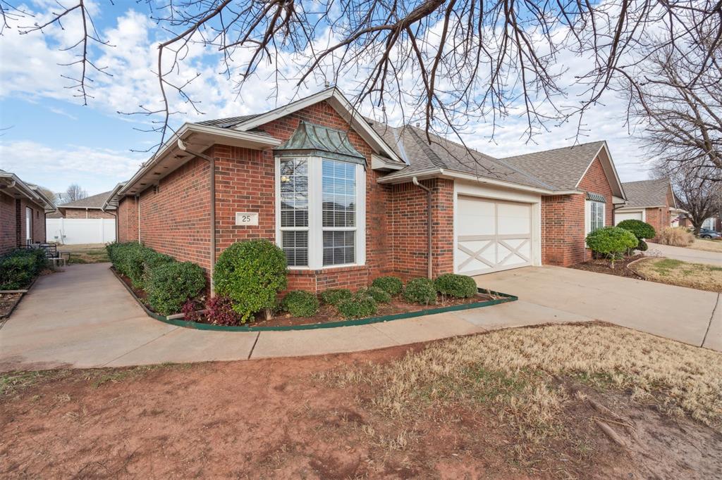 25 Red Admiral Way Property Photo 4